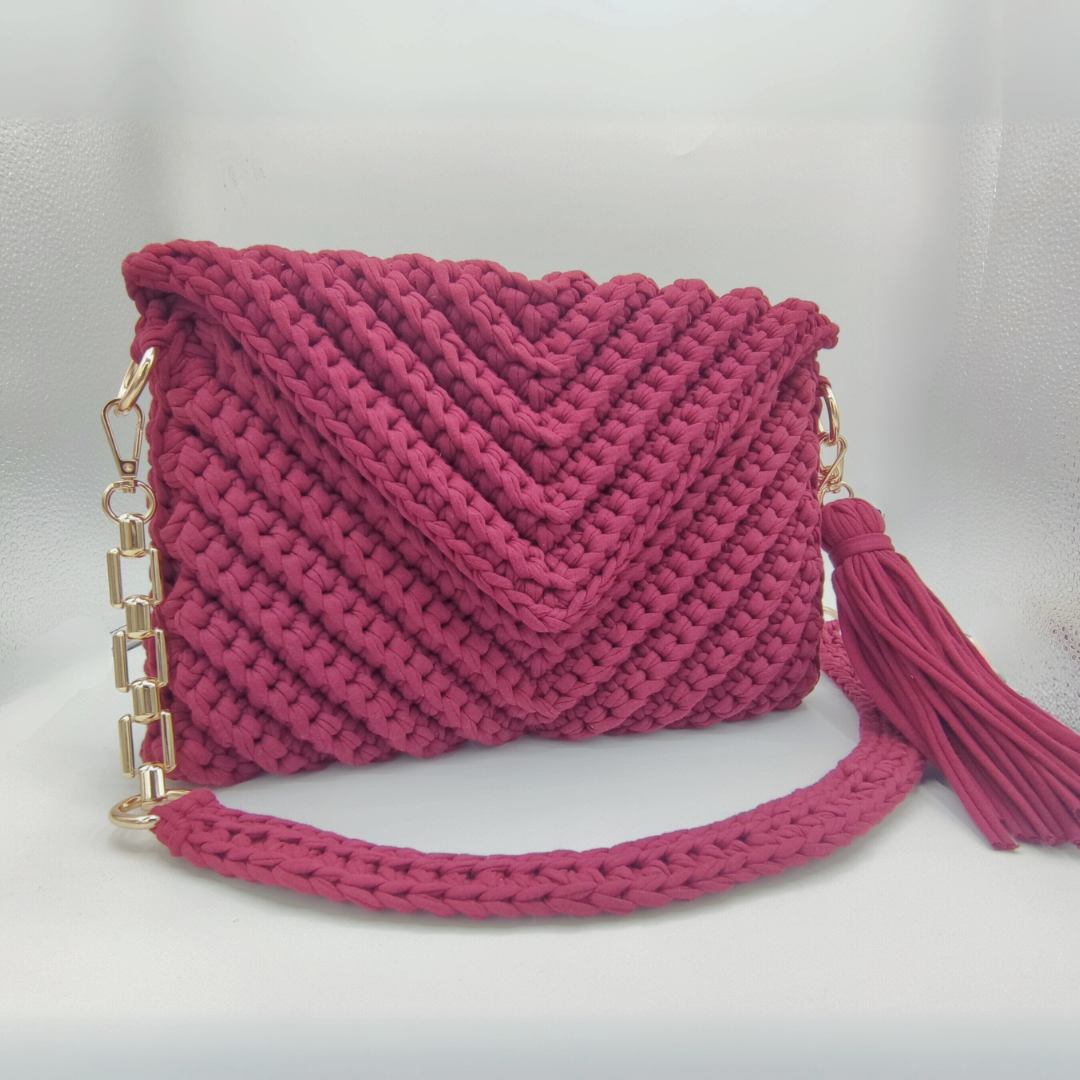 Crochet Kit - The Paris Clutch (Yarn Size - Regular)